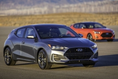 HyundaiVeloster2019_01