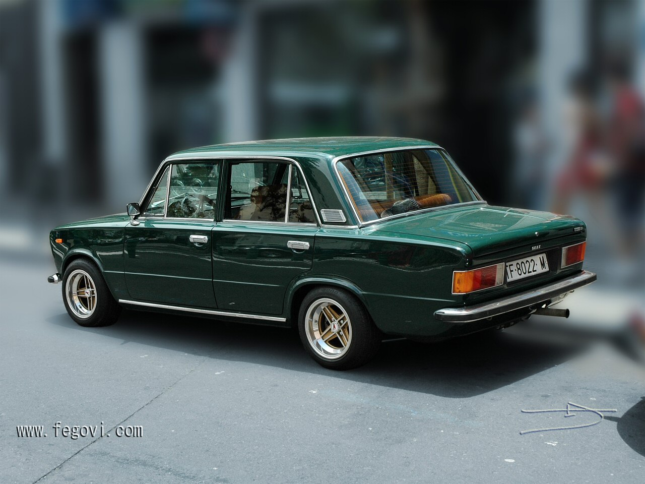 SEAT124_2