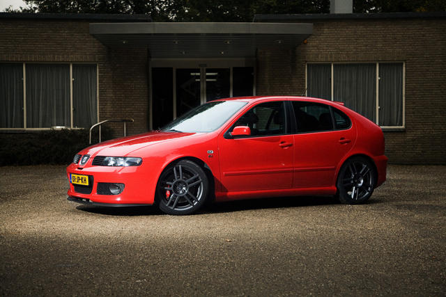 SEATLeonMK1_2