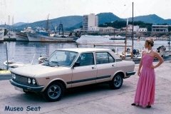 SEAT132_4
