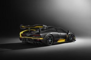 McLarenSennaCarbon_05